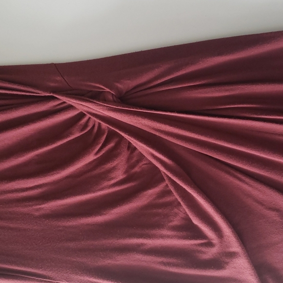 Black Swan Laura Knot Dress - Picture 2 of 8